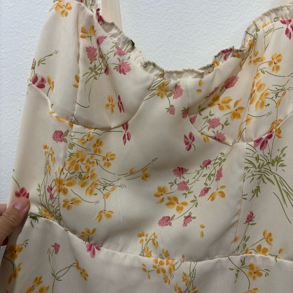 70 Degress Tie Strap Floral Dress Size Small - Picture 2 of 5